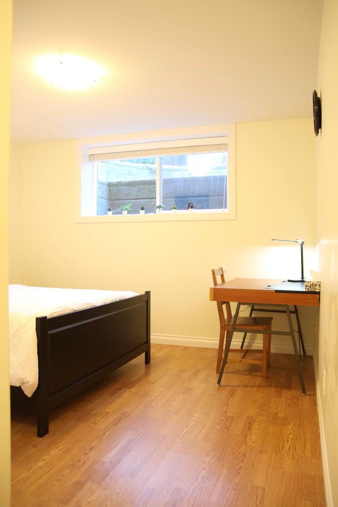 A Private Suite In Port Moody ภายนอก รูปภาพ