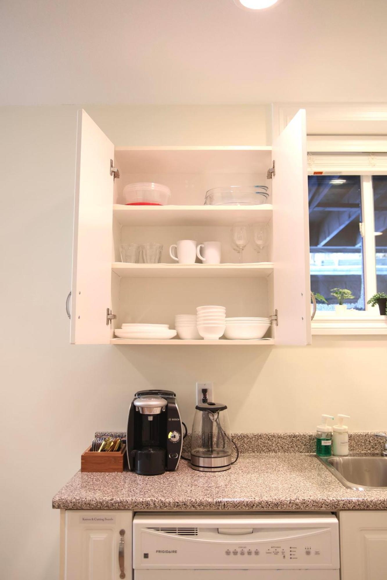A Private Suite In Port Moody ภายนอก รูปภาพ